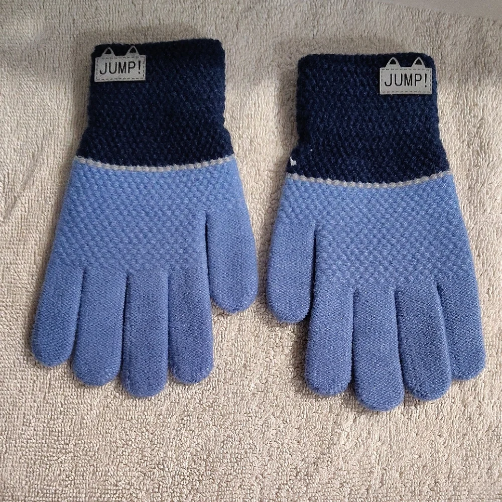 Kid's Blue and Gray Knit Gloves 3 Sets Size 6-10 Youth Boys Or Girls